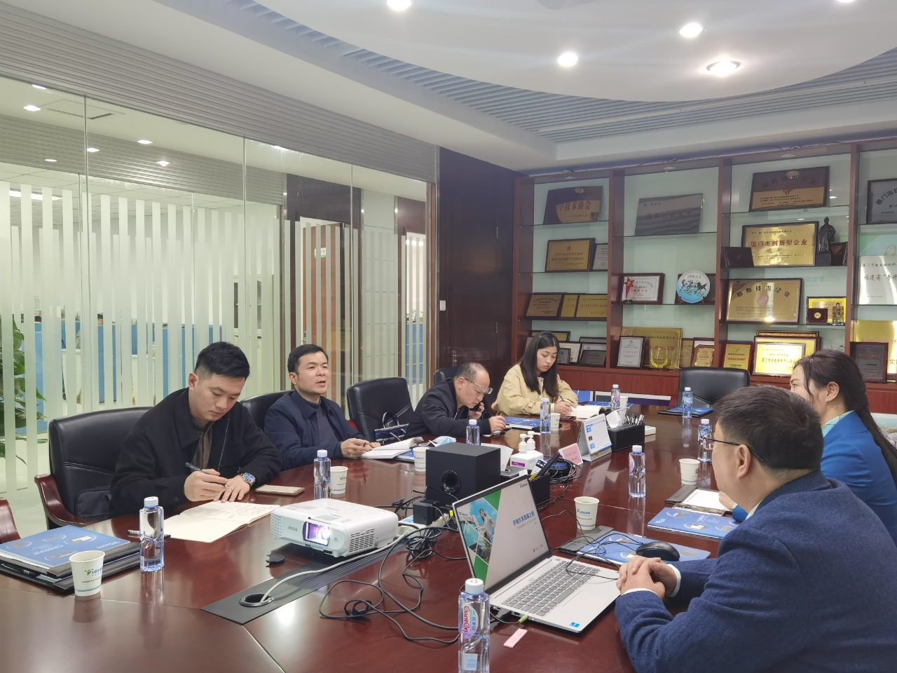 微信图片_20230210120019.jpg