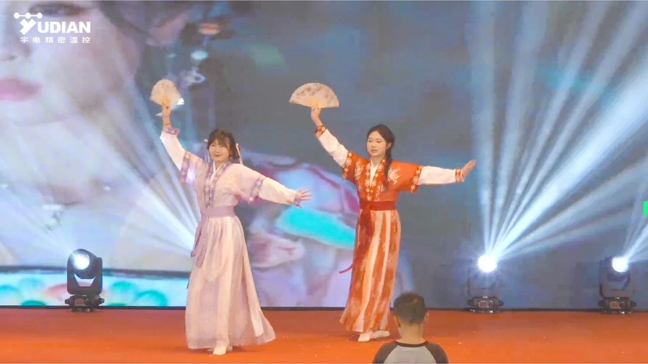 寄明月.jpg